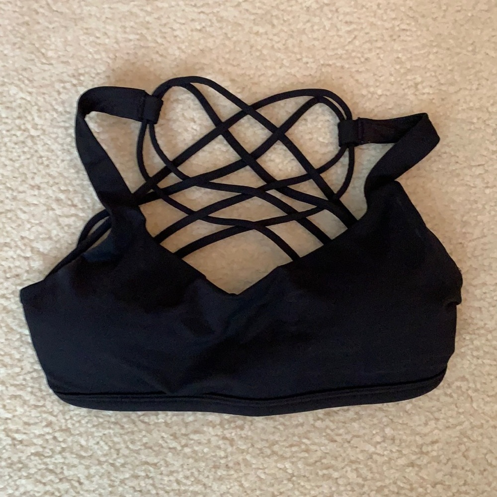 Lululemon Sports Bra Size 0 (runs small!)